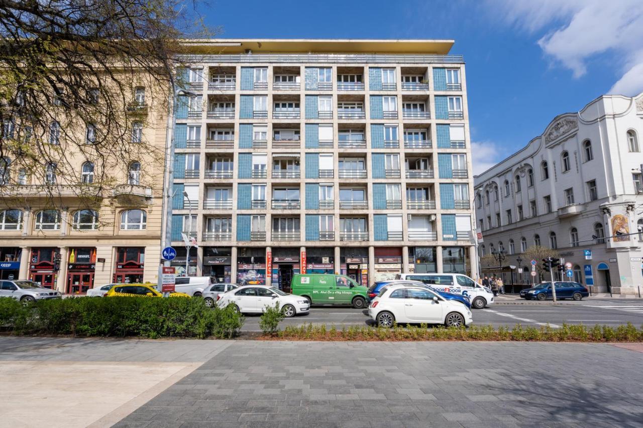 Breathless Basilika View Elegant Flat With Balcony Need Reservation X Free Parking Budapest Exteriör bild